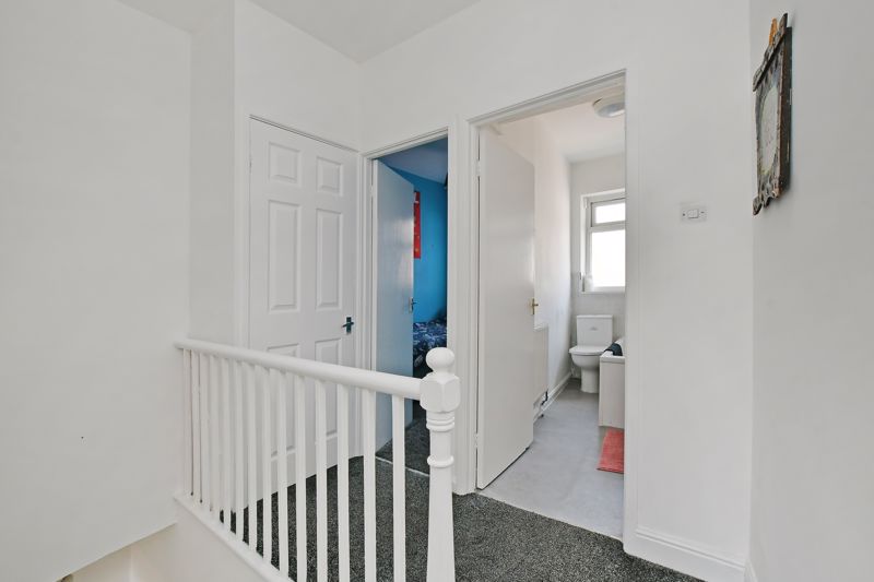 South View Crescent Nether Edge
